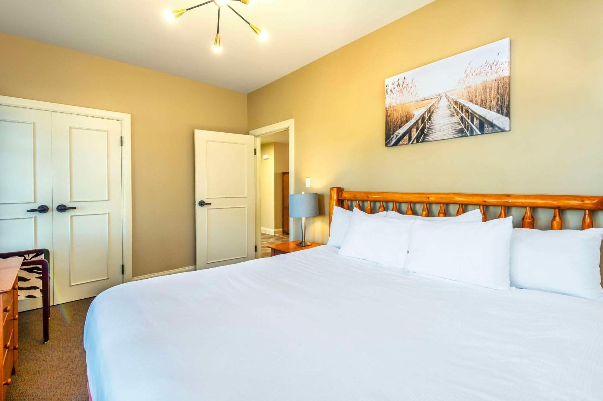 Calabogie Peaks Hotel, Ascend Hotel Member Exterior photo