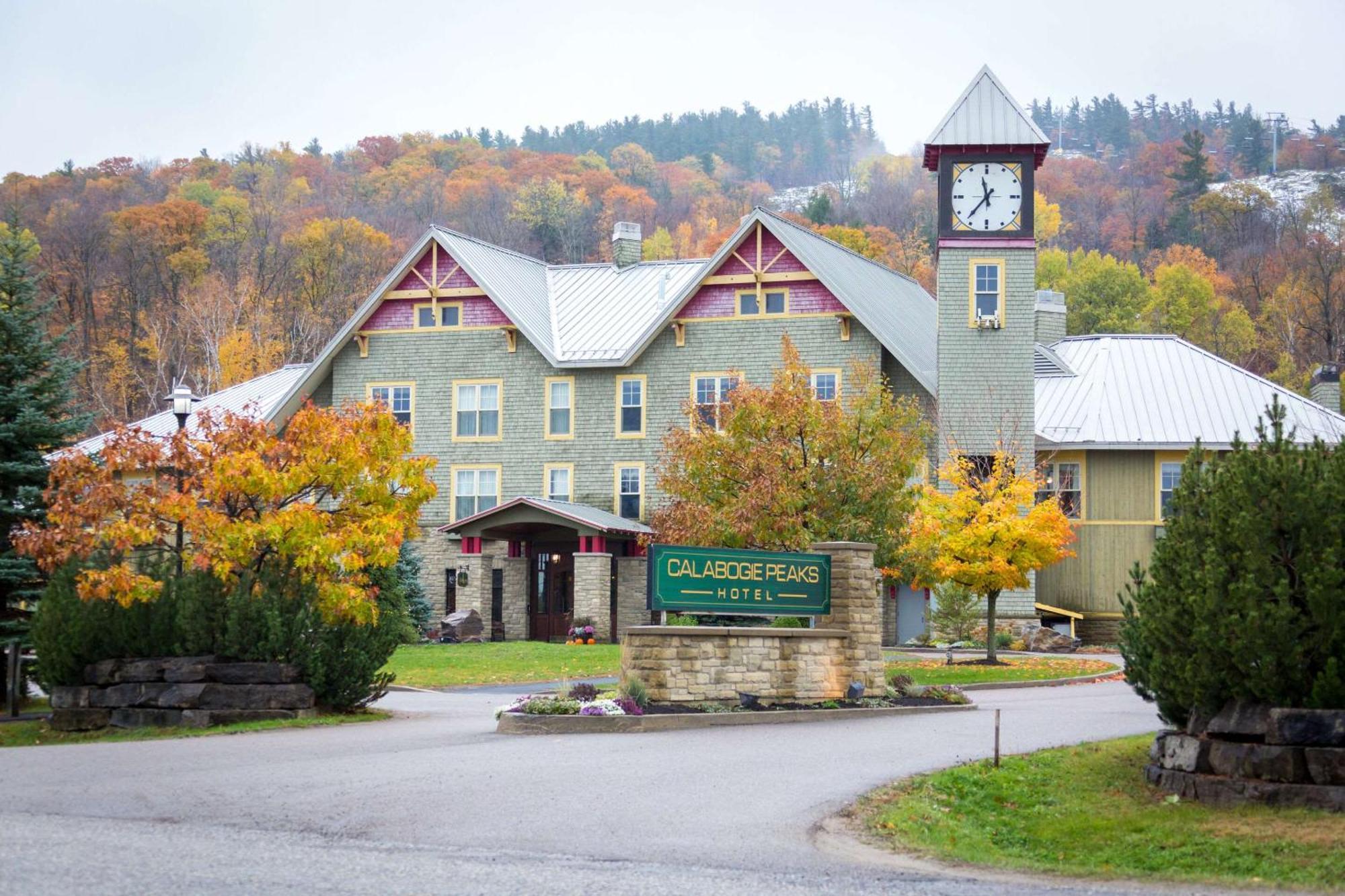 Calabogie Peaks Hotel, Ascend Hotel Member Exterior photo